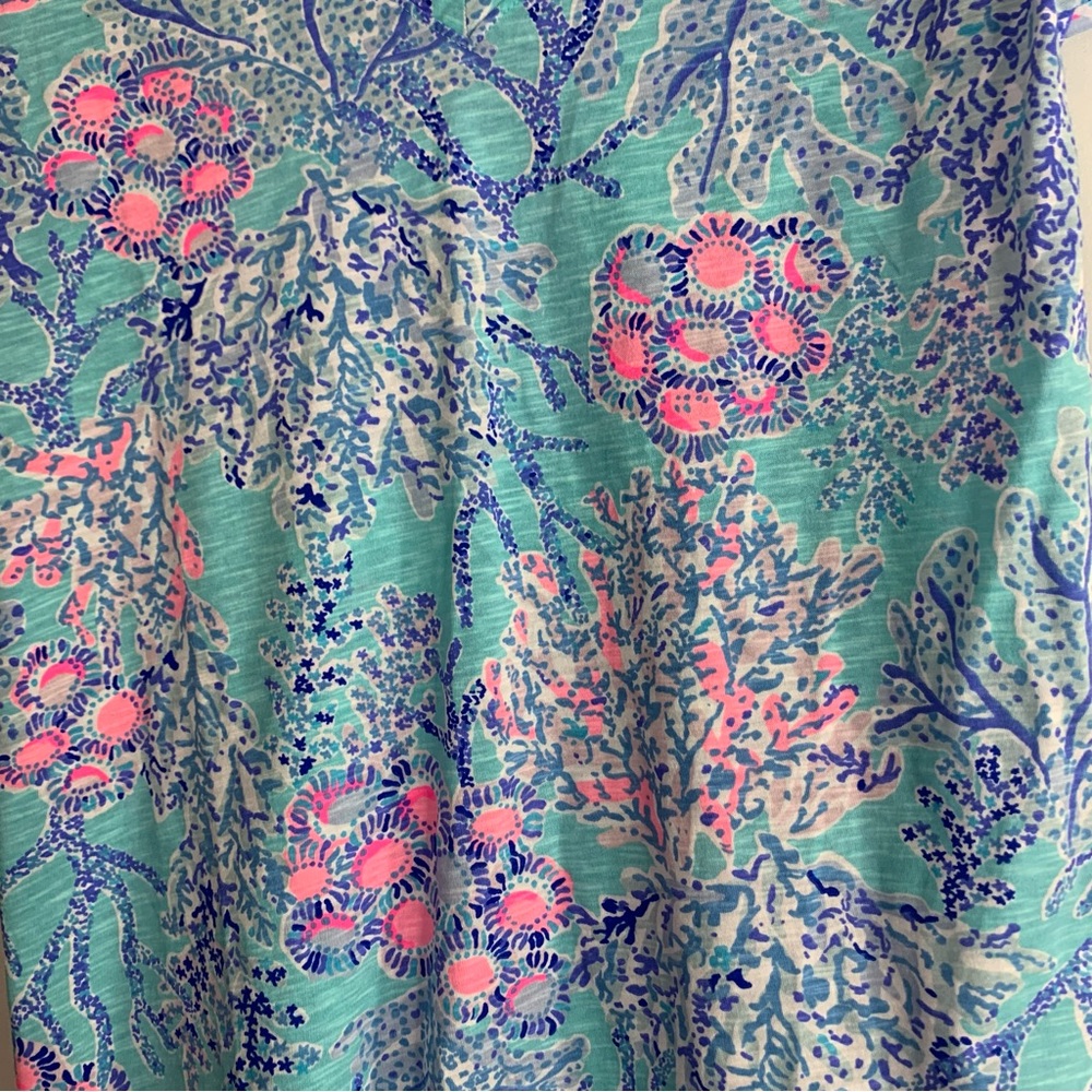 NEW Lilly Pulitzer Etta V-Neck Tee Blue Ibiza “Now You Sea Me”, Size S - Picture 4 of 7
